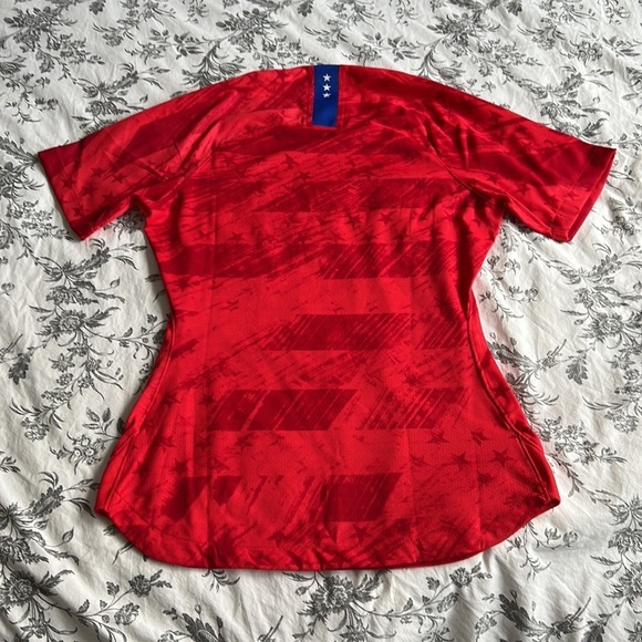 Nike Women’s XS USA Vapor-knit Away Jersey Speed Red - Picture 12 of 12